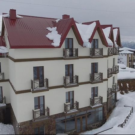 Hotel Ereto 구다우리 외부 사진
